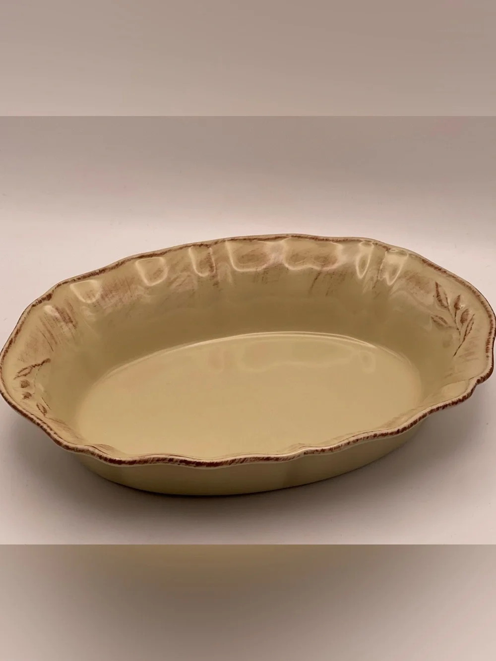 Grestel Portugal Stoneware Oval Baker Cream Scalloped Rustic 10”
